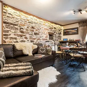  Appartement Aux Pieds Des Cimes